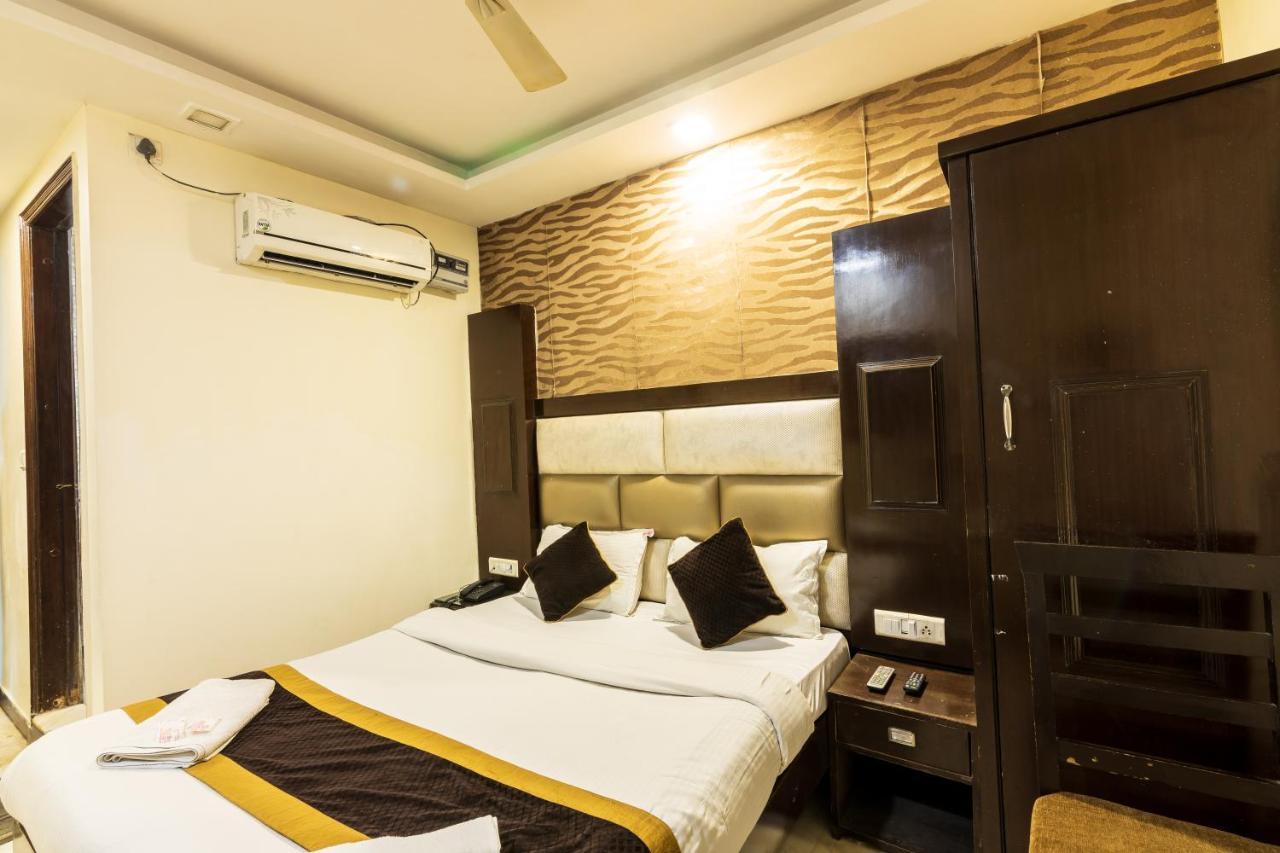 Hotel Grand Shyam- In Front Of New Delhi Railway Station-Couple Friendly Nova Deli Exterior foto